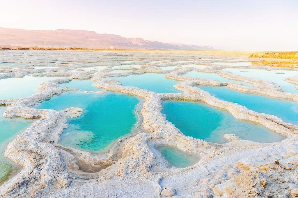 dead sea photo